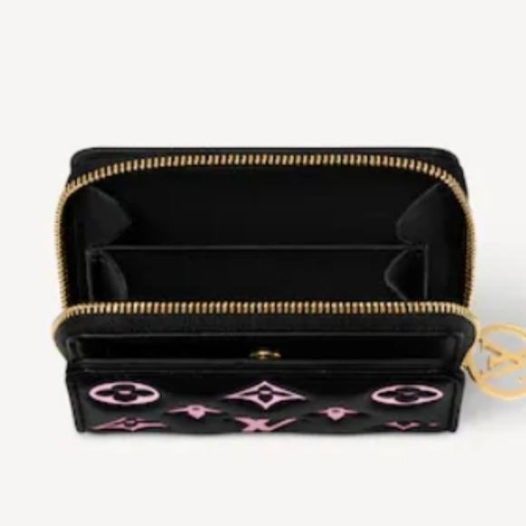 Authentic Louis Vuitton Lou Wallet - Picture 4 of 8